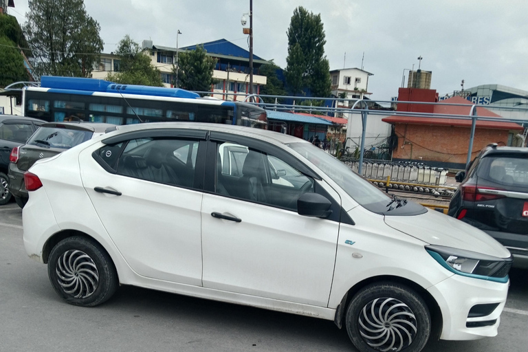 Kathmandu: Private Airport Transfer with SIM Setup Kathmandu: Airport to Chitwan Private Transfer