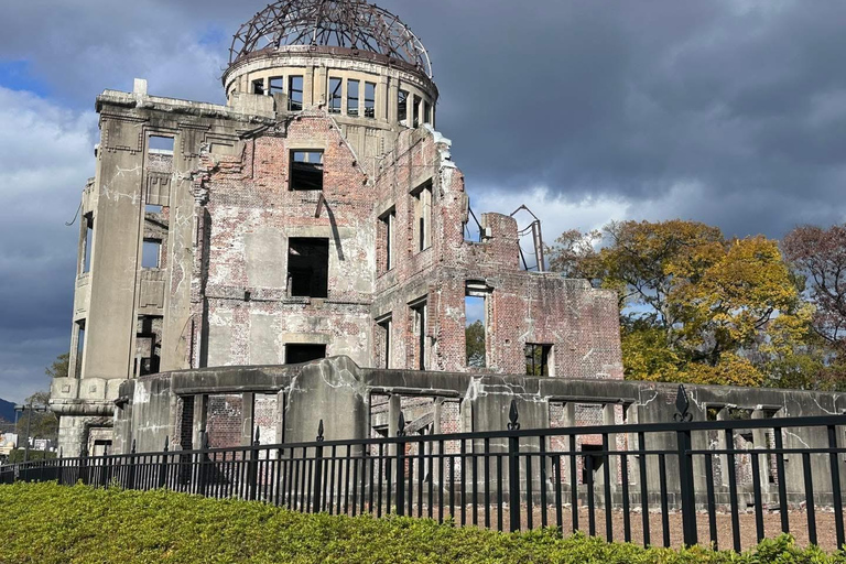 Tokyo: 5-Day Private Tour to Hiroshima with Transport