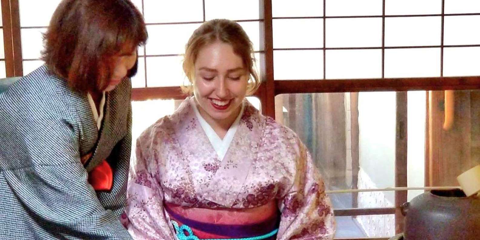 Kyoto: Table-Style Tea Ceremony at a Kyo-Machiya