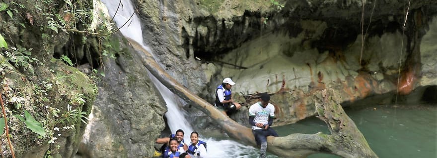 Jarabacoa : excursion canyoning et descente en rappel dans la rivière Jimenoa