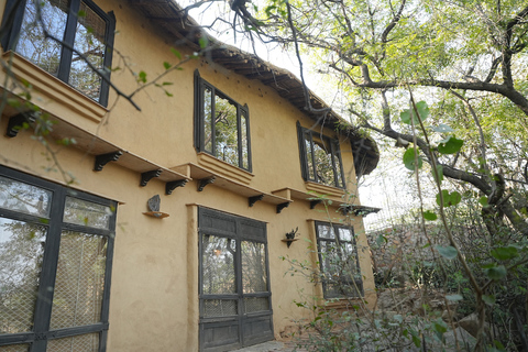 Delhi: Hidden-Gem Nature Oasis & Mudhouse Visit with Lunch
