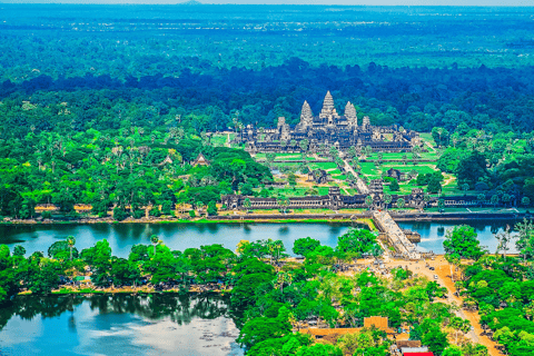 Privat soluppgång Angkor Wat-turPrivat soluppgång Angkor Wat-tur med tysk reseledare