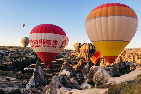 Cappadocia: Hot Air Balloon Flight &amp; Red Tour with LunchCappadocia: Hot Air Balloon Goreme Flight Only &amp; Pick Up