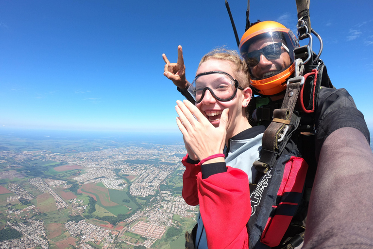 Foz do Iguacu: parachutespringen met foto&#039;s en video&#039;s