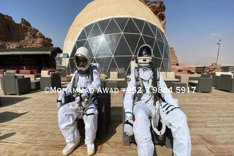 Amman: 2-Day VIP Wadi Rum Martian Tent & 4*4 & Petra Tour