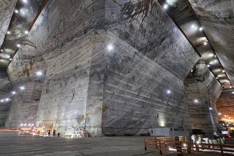 Bucharest: Slănic Prahova Salt Mine & Dracula's Grave tour