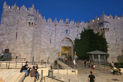 Jerusalem After Dark: Old City Sunset Walking Tour & Wine