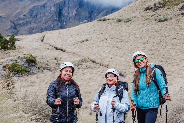 From Puebla: Hiking in the Iztaccíhuatl all included From Puebla: Hiking iztaccihuatl NOT FOOD