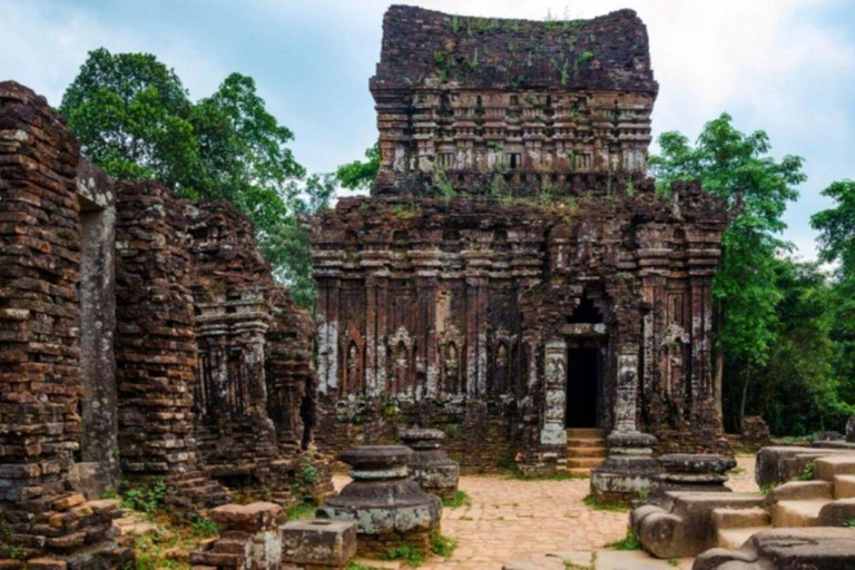 Z Hoi An: Półdniowy rejs do sanktuarium My Son i rejs o zachodzie słońca