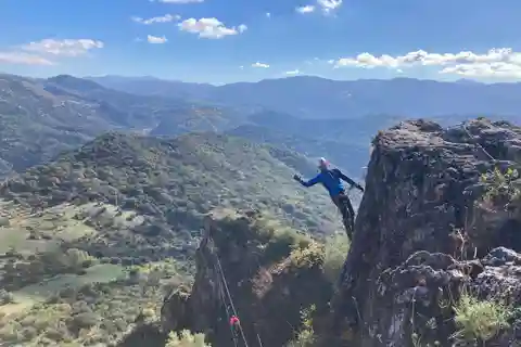 In de buurt van Ronda: Vía ferrata Atajate Klimavontuur met gids