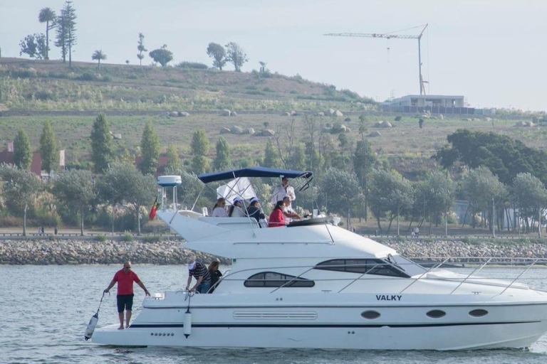 Porto: Luxury Yacht Tour of the 6 Bridges and Douro Estuary Shared Sunset Tour