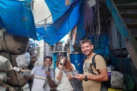 Mumbai: Dharavi Slum Tour met lokale gidsPrivé: Wandeling in de sloppenwijk van Dharavi met lokale gids