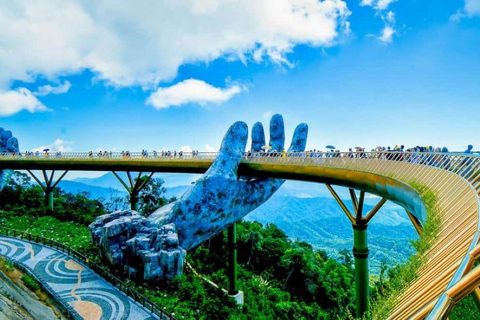 Hoi An/Da Nang: Ba Na Hills &amp; Golden Bridge in einer eintägigen Tour