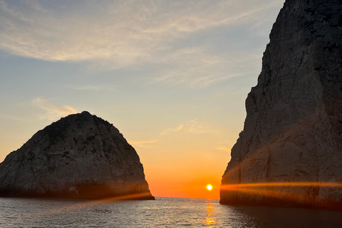 Laganas: Myzithres sunset experience with VIP speedboat