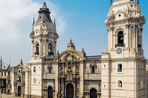 Lima : Recorrido a pie con guía por los lugares de visita obligadaLima : 3 horas de visita a lugares imprescindibles en tour a pie en grupo reducido