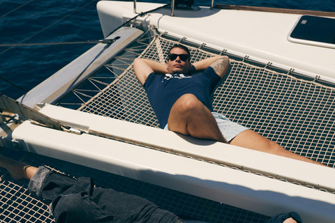 Nauplia: Crucero en catamarán con comida y bebida