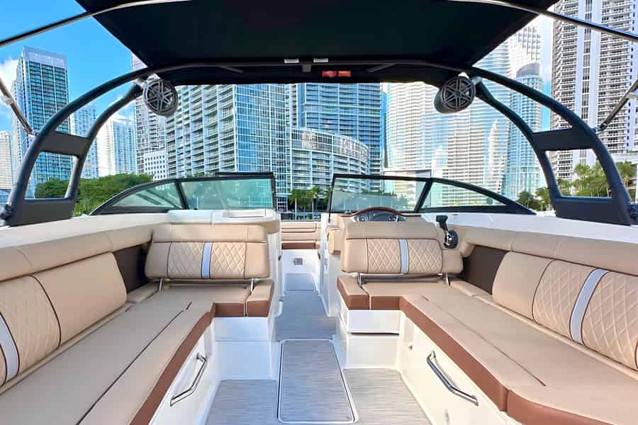 Miami: Privater Luxus-Bootscharter mit Kapitän. Foto: GetYourGuide