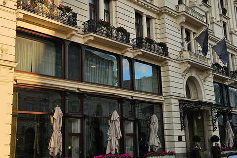 Varsóvia: visita guiada privada com um drone único