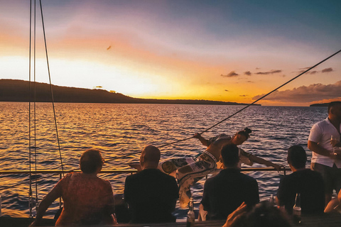 Havannah Harbour Sunset Cruise +Dinner (No Transfer/Own Way)