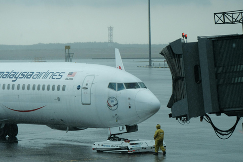 Kuala Lumpur: Private Airport Welcome Transfer & City Intro