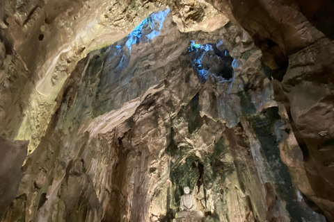 Hoi An/Da Nang: Golden Bridge, Marble Mt & My Son Sanctuary