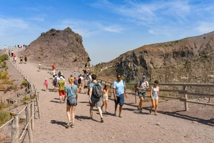 Neapel: Tagestour zum Vesuv, nach Herculaneum & zu einem Weingut Neapel: Tagestour zum Vesuv, nach Herculaneum & zu einem Weingut