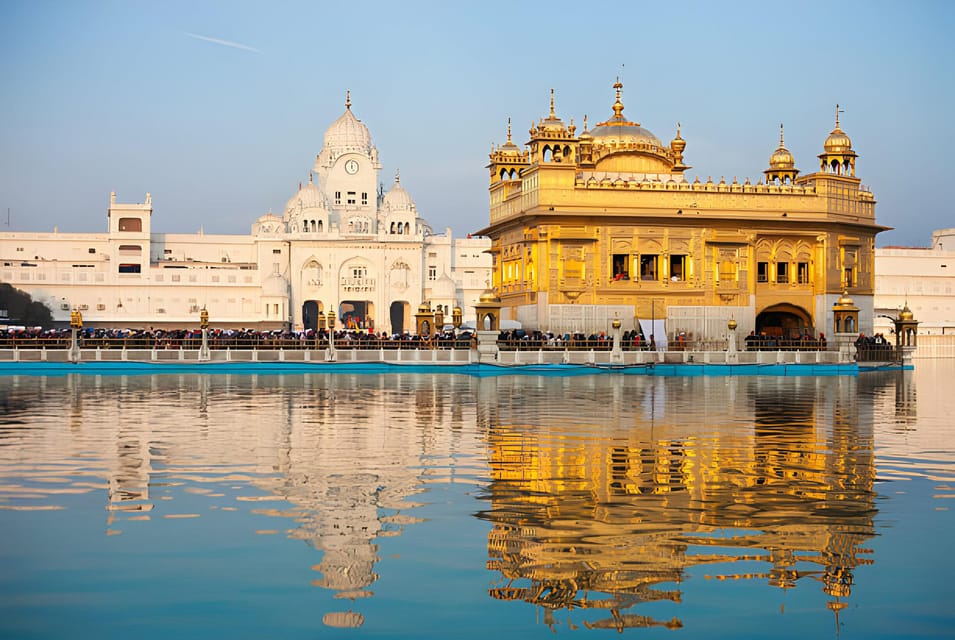 Amritsar to Wagah Border Day Tour: from Amritsar | GetYourGuide