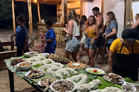 El Nido, Sibaltan: cena familiar, hoguera y karaoke.El Nido, Sibaltan: Cena familiar, hoguera y karaoke