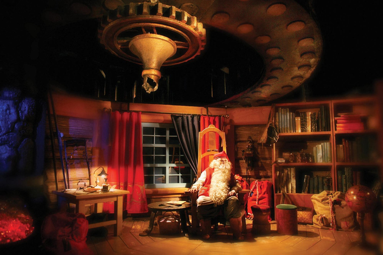 Rovaniemi: Reindeer & Husky Ride with Santa Claus Village