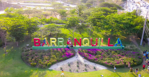 Entre Historia y Tradición: Barranquilla y Santa Marta desde Cartagena