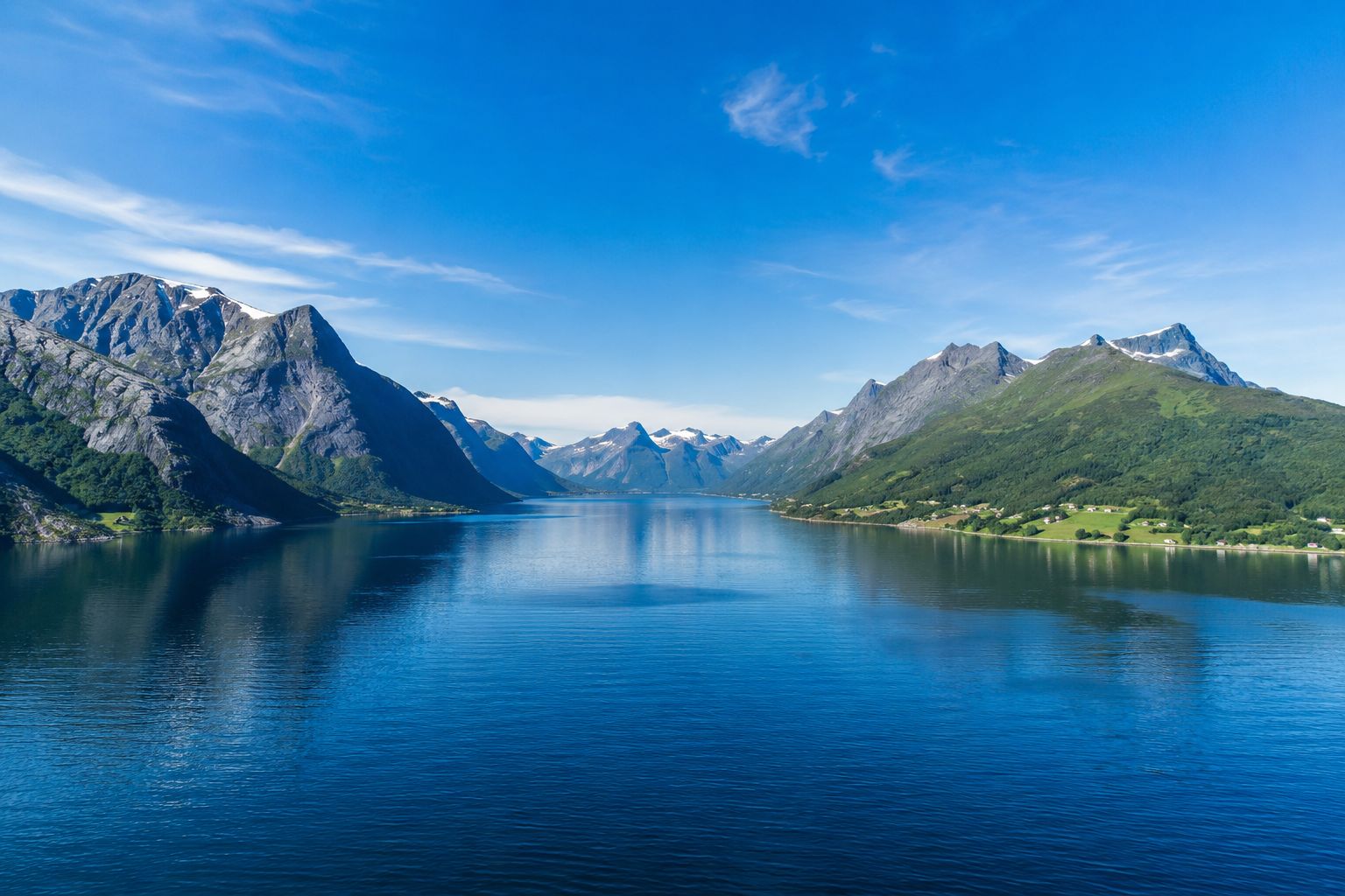 Molde: Fjord-Bootsfahrt in Åndalsnes