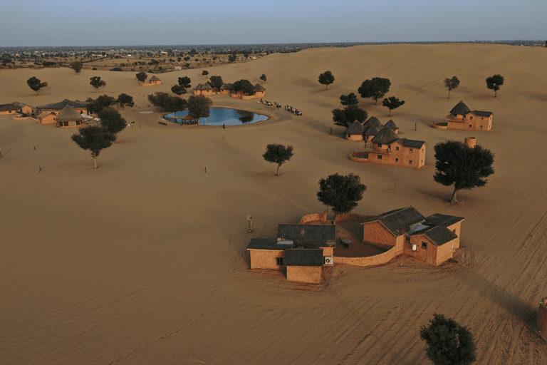 Jaipur: Dagsutflykt till Khimsaröknen med guide