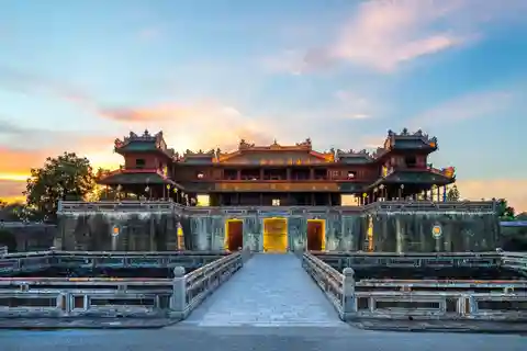 DaNang/Hoi An: Ciudadela de Hue por el Paso de Hai Van Tour en grupo reducido