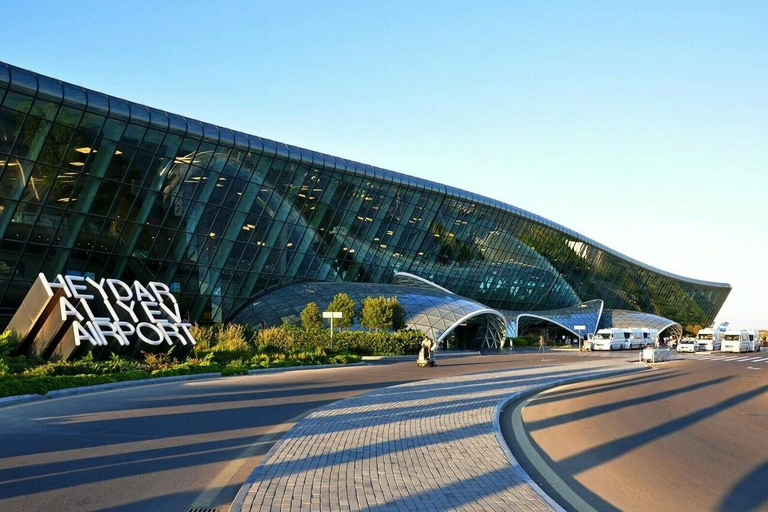 Heydar Aliyev Airport: Bus Transfer to/from Baku