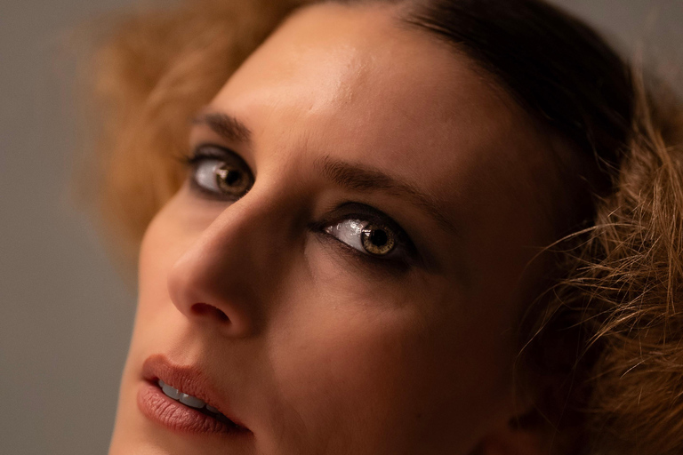 Milan: Professional Photoshoot with 25 photo + 2 videos