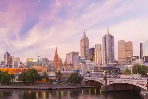 Best of Melbourne: Private Walking Tour with a Local