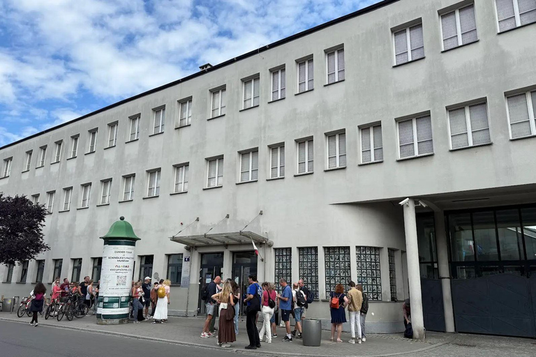 Krakow: Jewish Ghetto Guided Tour German Tour