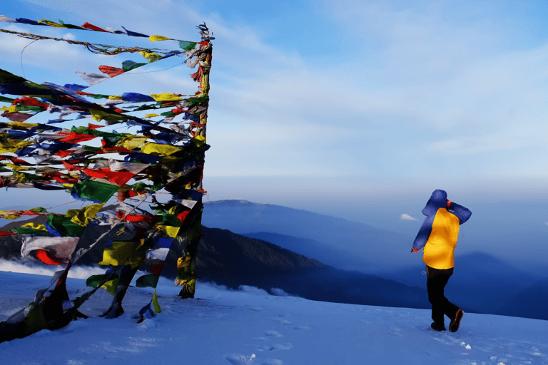 Nepal: Pikey Peak Trek with Guide
