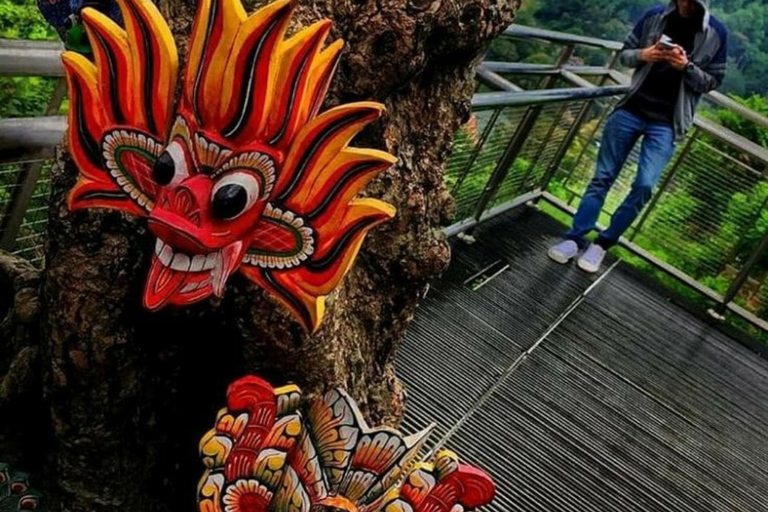 Kandy City Tour: Private Guided Tour of the City by Tuk-Tuk