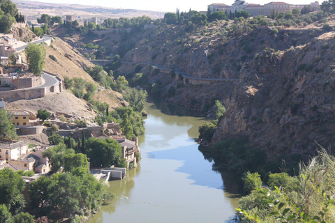 Tour privato di Toledo e Segovia - Servizio di prelievo in hotel da Madrid