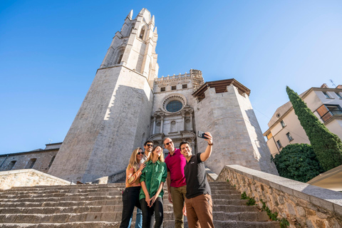 From Barcelona: Montserrat and Girona Guided Day Trip Regular Tour - Spanish Guide