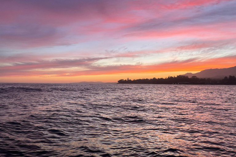 Santa Barbara: Privé dag- of zonsondergangcruises langs de kust