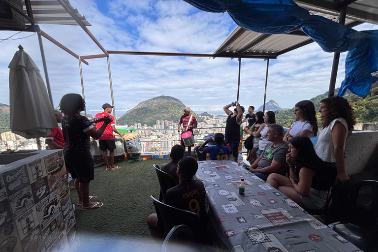 Rio de Janeiro: Santa Marta Favela Tour With local resident guide and lunch Rio de Janeiro: Santa Marta Favela Tour with Local Resident Guide and Lunch