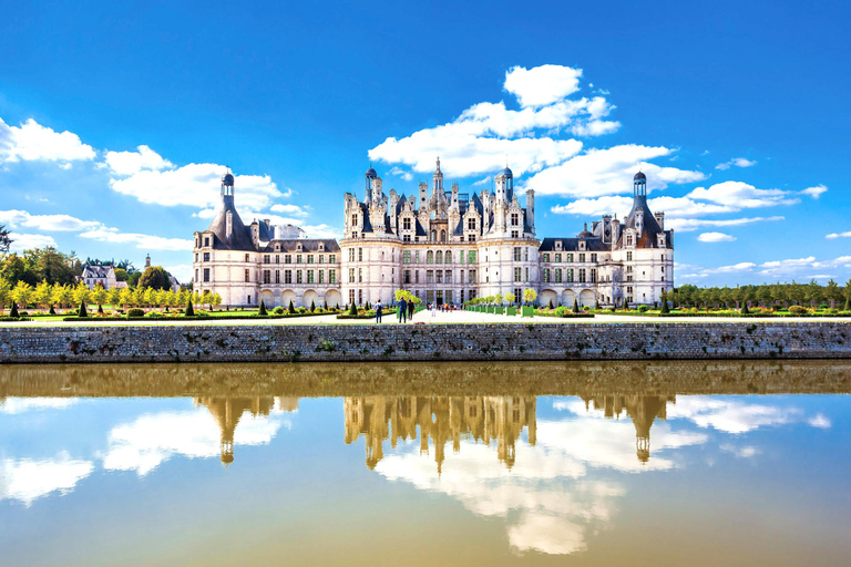 Paris/Barcelona: 7-Day French & Spanish Flavors Coach Tour Joining from Paris on Thursday