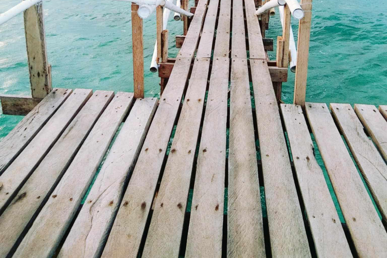 Cebu: Island Hop to Gilutungan, Caohagan, Nalusuan and Lunch