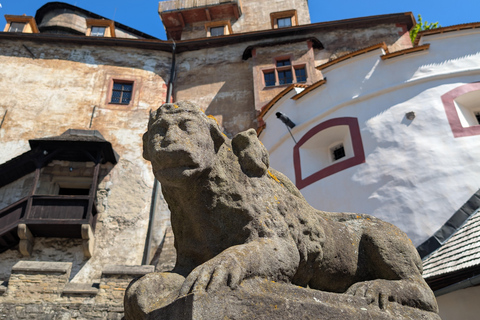 Zakopane: Zamek Orawski i zewnętrzny dziedziniec Piękno SłowacjiZakopane: Zamek Orawski i zewnętrzny dziedziniec. Piękno Słowacji
