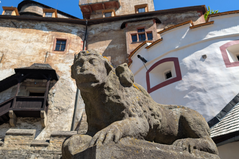 Zakopane: Zamek Orawski i zewnętrzny dziedziniec Piękno SłowacjiZakopane: Zamek Orawski i zewnętrzny dziedziniec. Piękno Słowacji