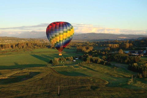 Snohomish Cascades: Sunset Hot Air Balloon Ride
