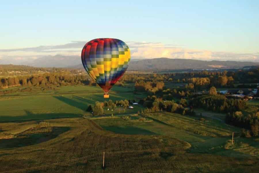 Snohomish: Heißluftballonfahrt bei Sonnenaufgang mit Panoramablick. Foto: GetYourGuide