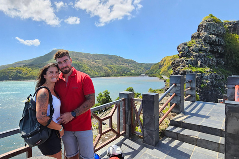 Maurice : visite d&#039;une jounée en moto tout-terrain